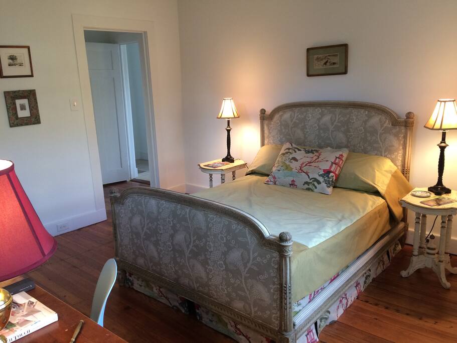 Queen Size Bed
