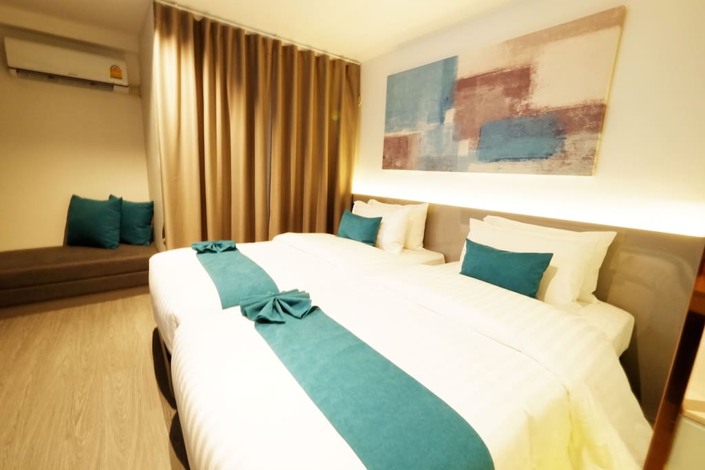 Single bed/ size bed. 20 sq.m/ free ABF/high speed wifi