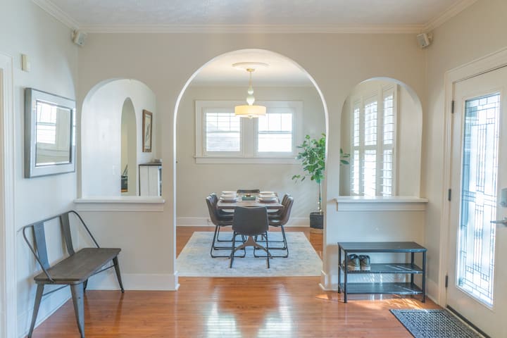 Style & charm, tranquil backyard in East Nash!