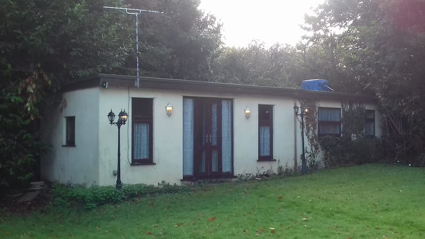 Airbnb Canvey Island Holiday Rentals Places To Stay