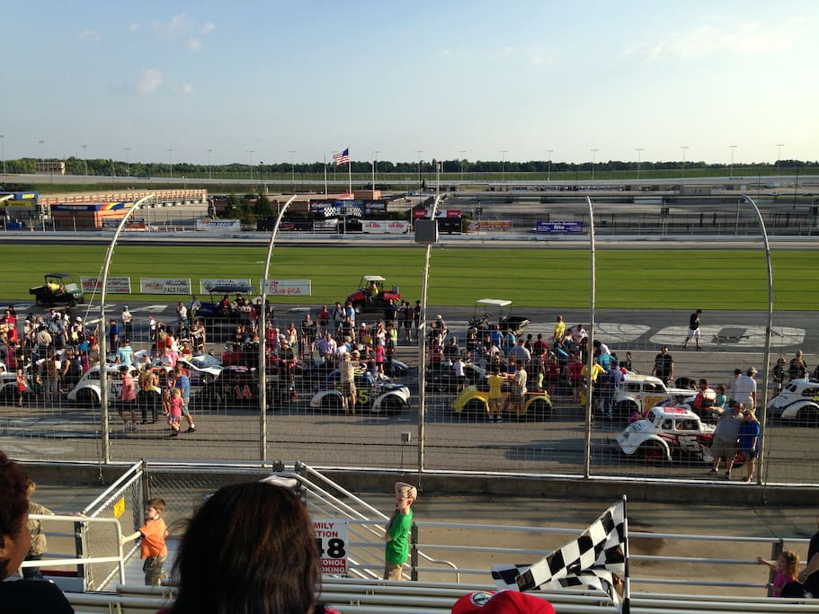 Atlanta Motor Speedway fan MUST!