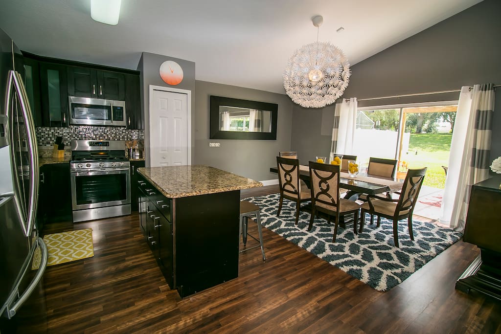 Kitchen/Dining