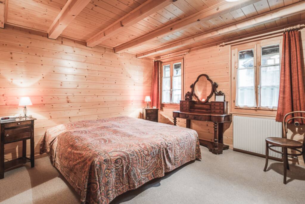 Première chambre à 2 lits 0.90x1.90