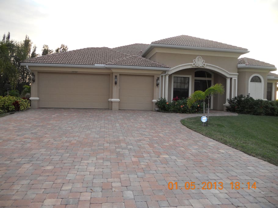 FRONT VIEW OF HOME