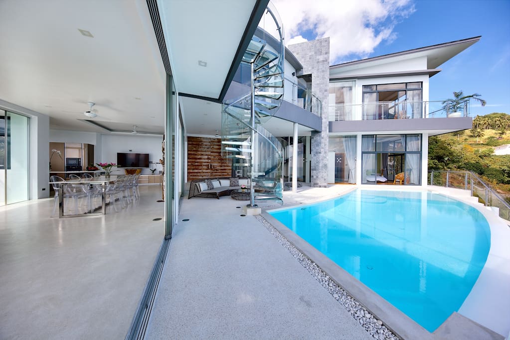 Poolterrasse