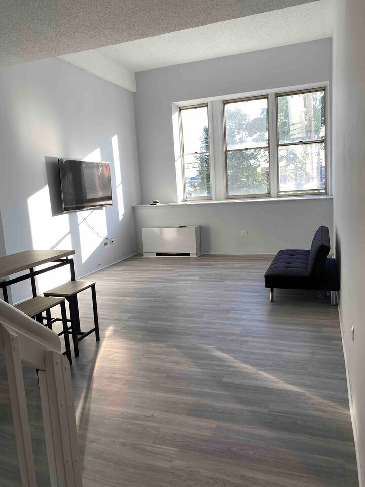 Unique Loft minutes away from the Capitol Theatre! Lofts for Rent in