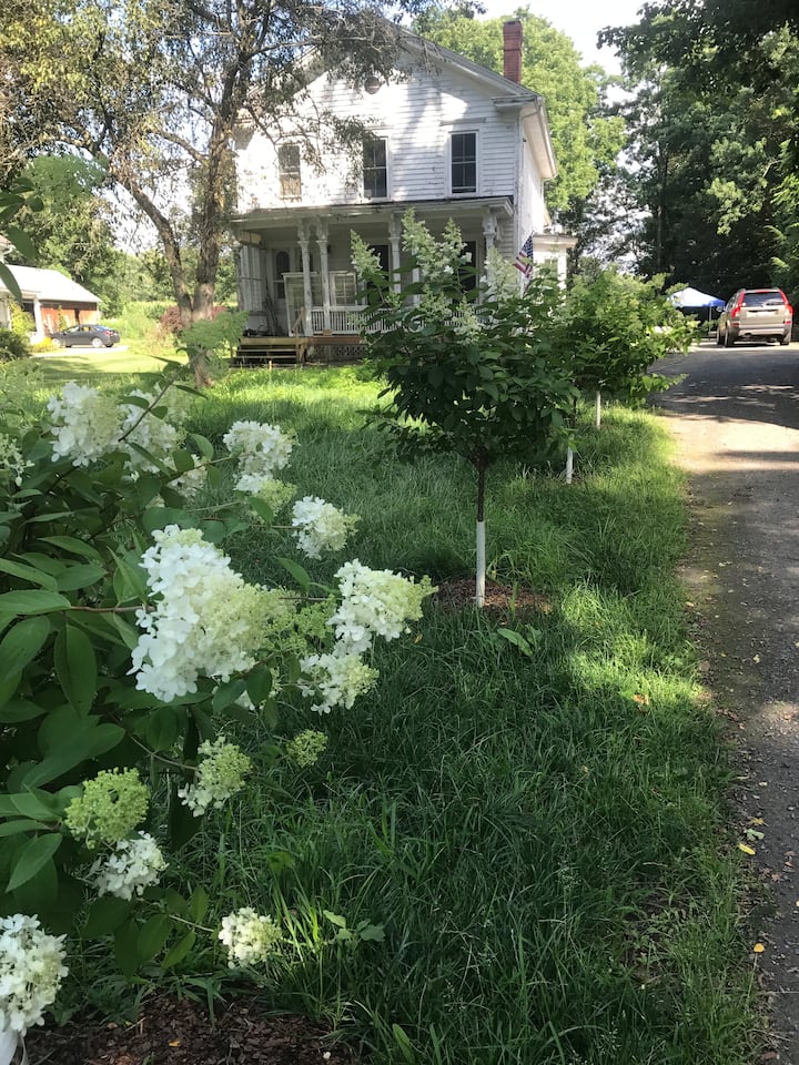 Wow! Best BERKSHIRE SnowHome 2 Private SuperClean Houses for Rent in