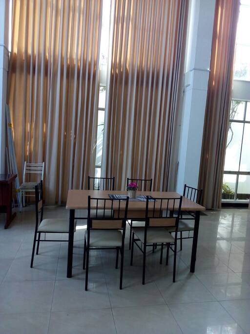 Sala de ingreso (espacio común).