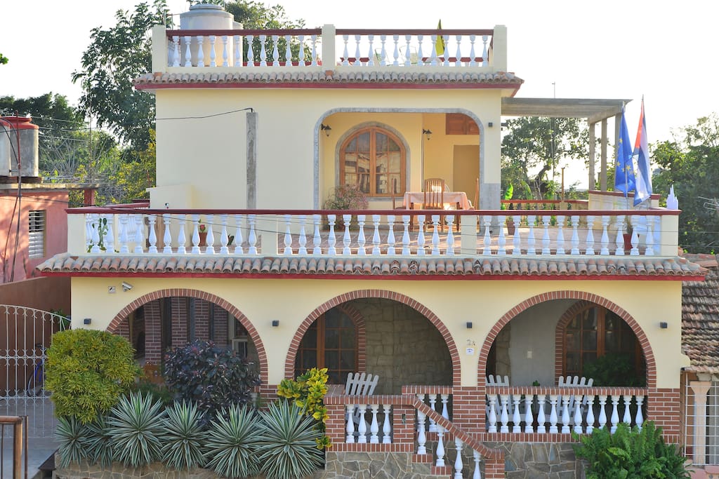 HOSTAL CUBA (Playa La Boca)