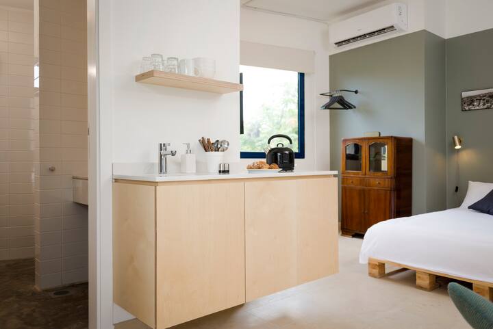 Mar Mikhael Rooftop + Private Pool - Lebanon