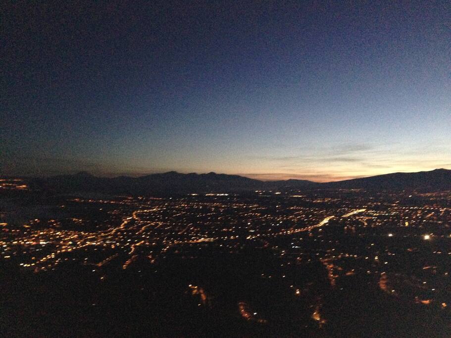 Al igual que las noches.