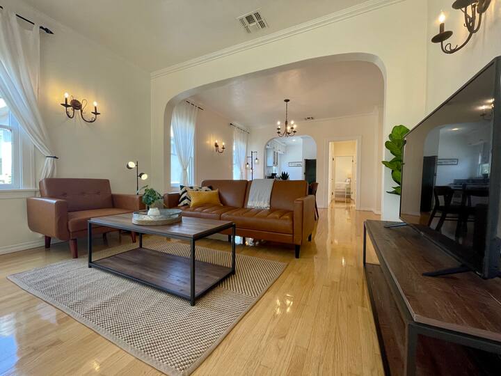 Modernes Santa Monica Obermaterial 2Bett/1Bad mit Wäsche - Airbnb