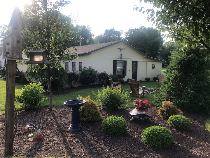 30 acre horse ranch with Bunk House Farm stays for Rent in Hinckley