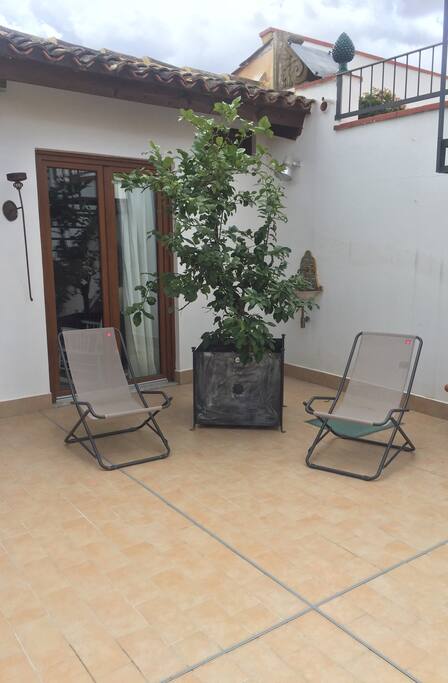 first terrace, relax ...