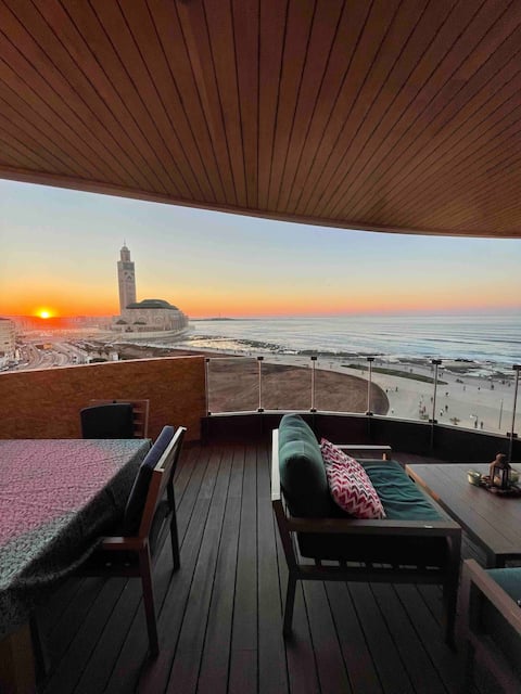 Casa Del Mar - Amazing Sea & Mosque views