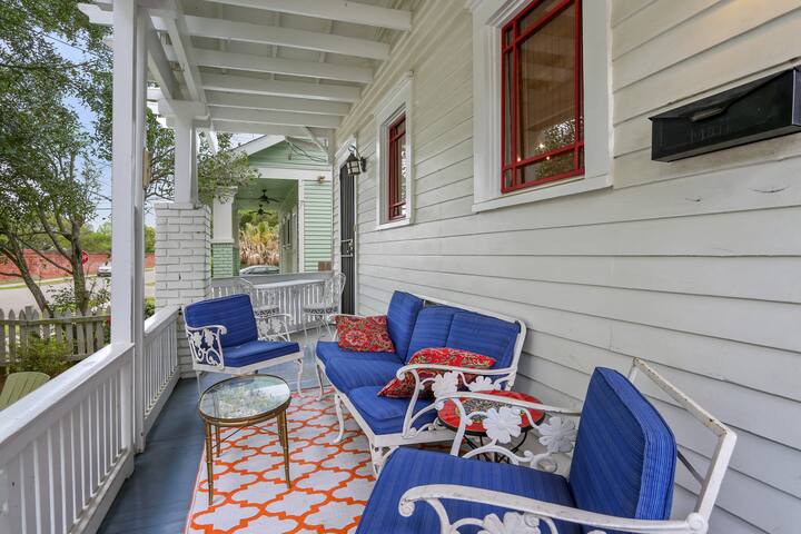 Gorgeous – Walk to Audubon Park! Monthly Rental gallery image 2