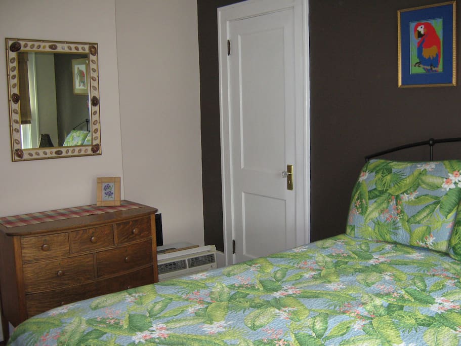 Queen Bed