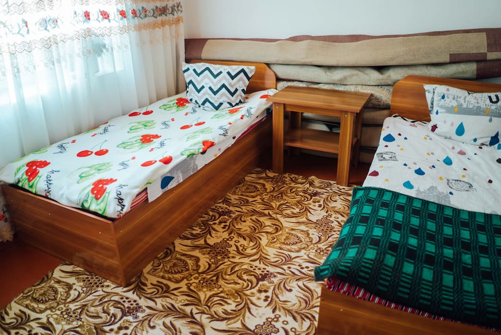 room for 2 person