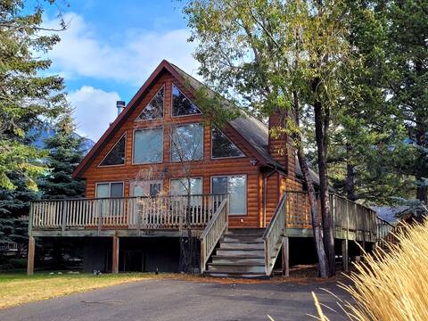Mtn Views | Fire-pit | Pool Table | Sauna
