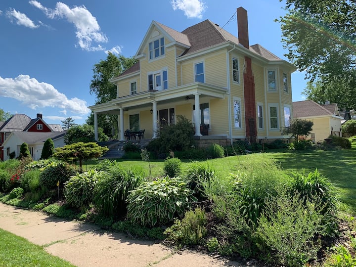 Historical  Hazen House