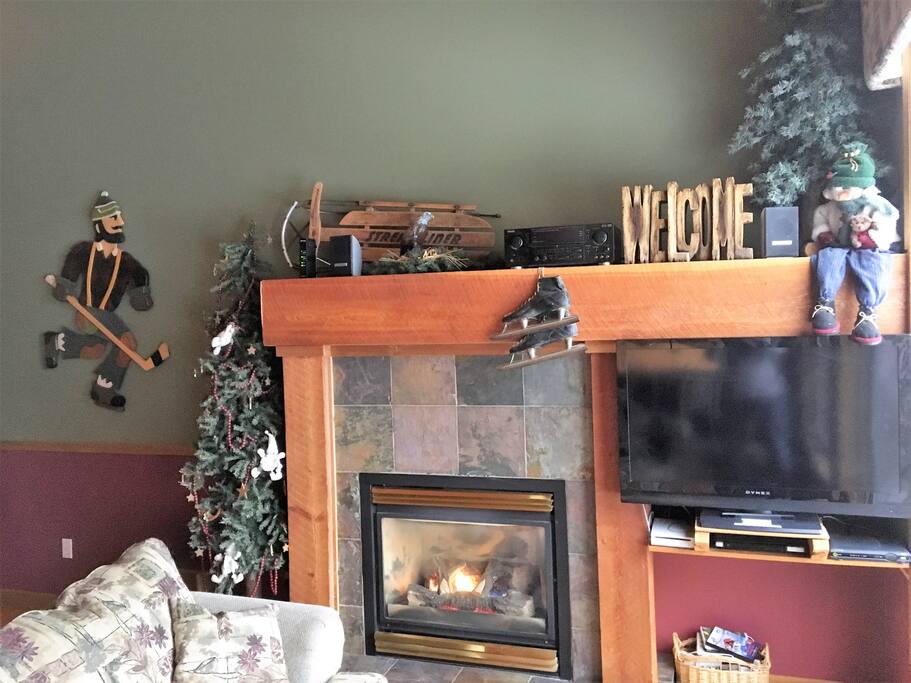 Propane fireplace
HD TV with Netflix