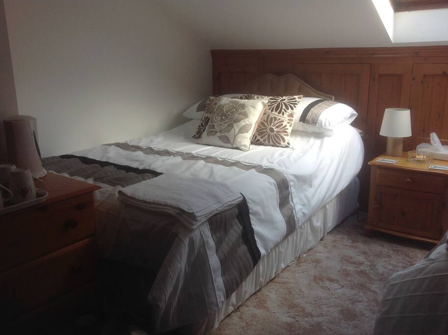 Double Bed