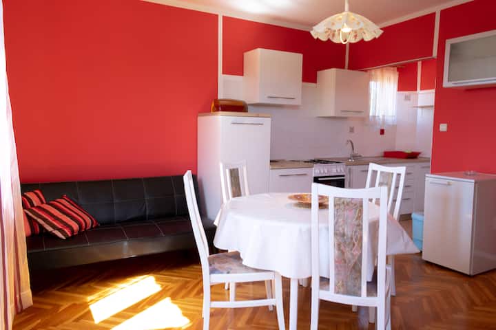 Sea View Apartment With 2 Balconies - Ližnjan
