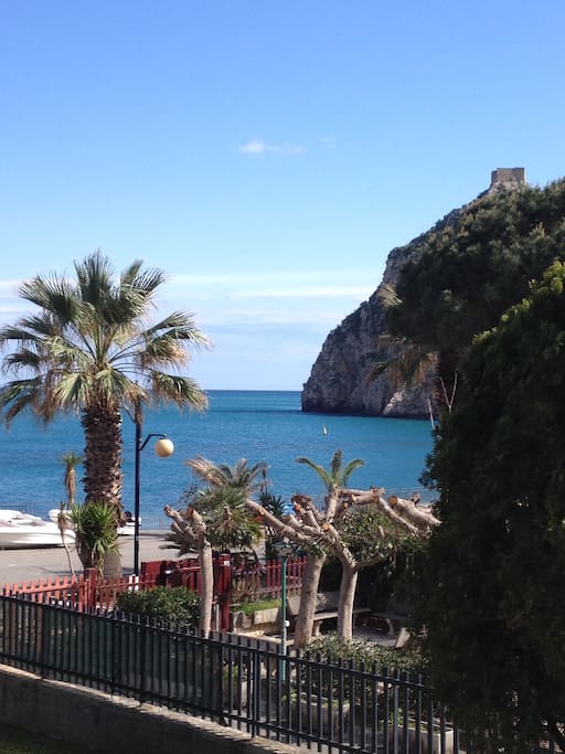 Panorama dal balcone dell'appartamento