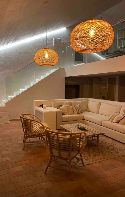 Top Airbnb: Casa Pintas 5 suite villa Pool/SPA/Padel near Lagos in Mexilhoeira Grande