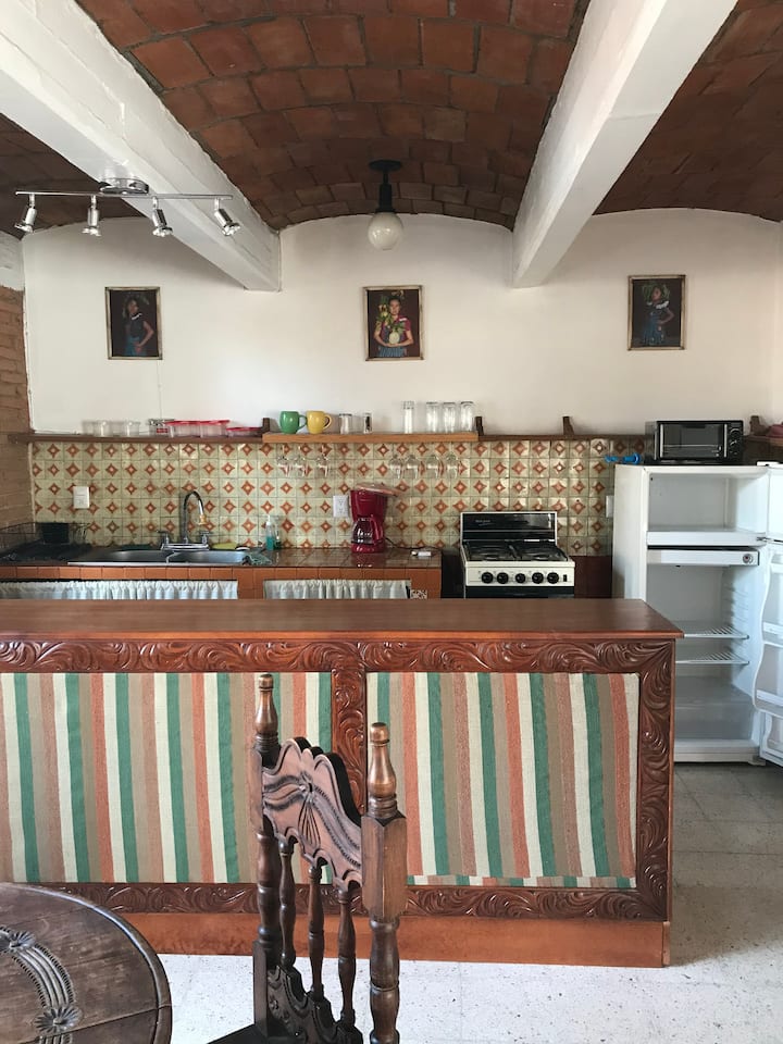 3 private space for home/office and enjoy the sun Apartments for