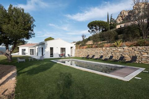 Villa Mita, 360° view/ calanques and Cassis