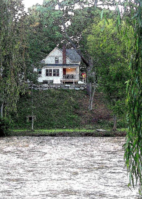 "Beau Overlook" Enjoy 2 states from 1 great spot!