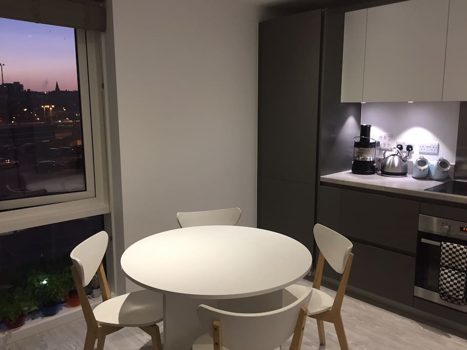Eat in kitchen