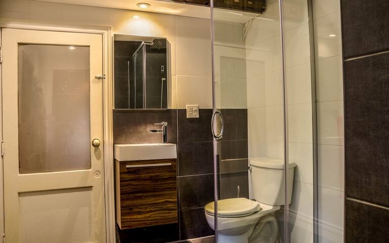 A little piece of paradise… gallery image 5