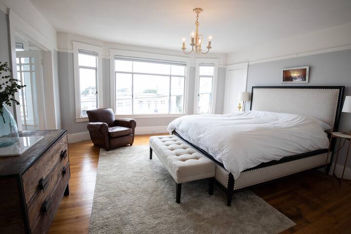 Golden Gate Park & Ocean Views, Family-Sized House gallery image 5