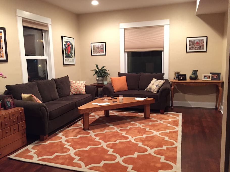 Main Level Living Room w/ TV
