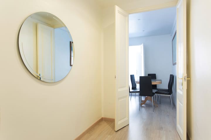 APARTMENT FOR PERFECT HOLIDAYS gallery image 3