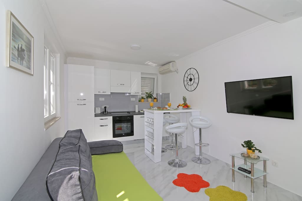 Kitchen/living room