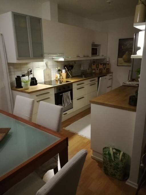 Keittiö / Kitchen