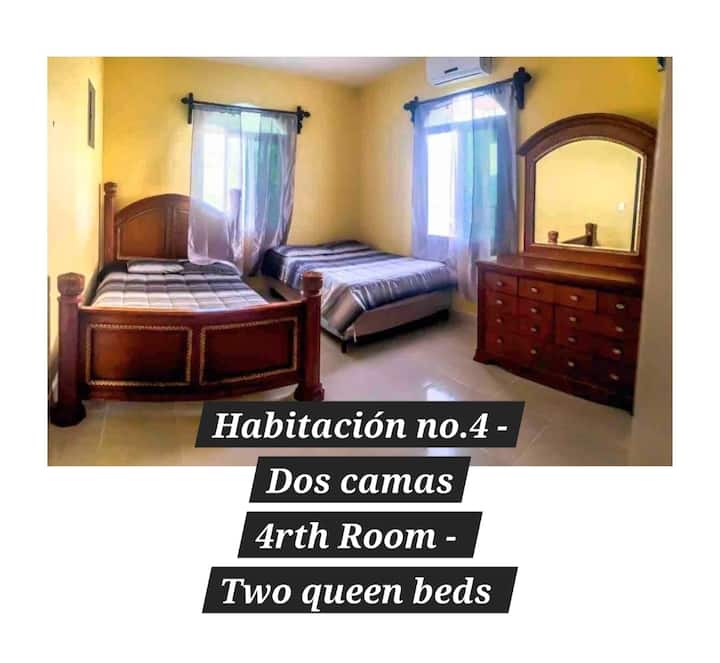 Cuarta habitacion con dos camas en segundo piso