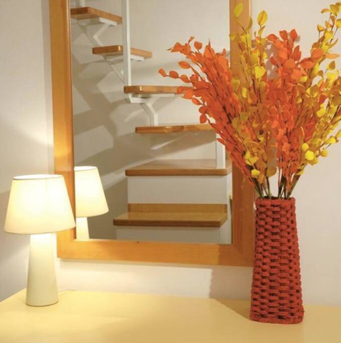 Irida Santorini - Apt. 3 - bedroom on the loft