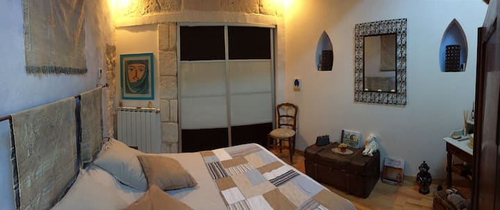 Chambre bleu, lit en 160 cm