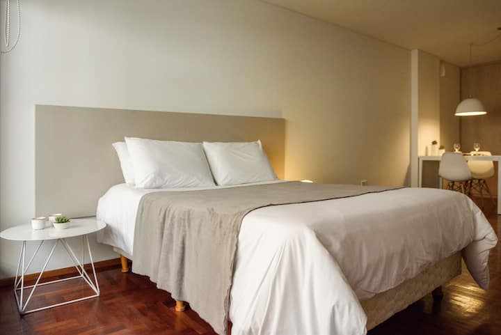 Studio Nueva Cordoba with balcony