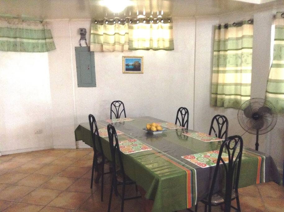 Shared dining room