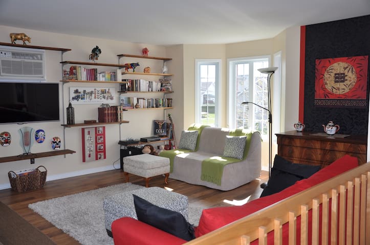 Beau condo dans quartier paisible