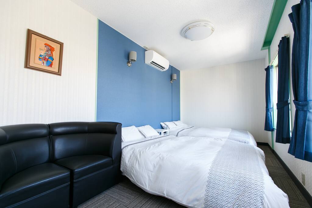 Bed room1, 2 double beds and sofa