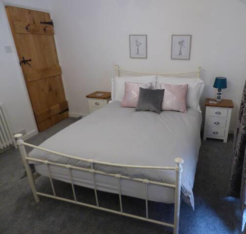 Airbnb Pickering Holiday Rentals Places To Stay England