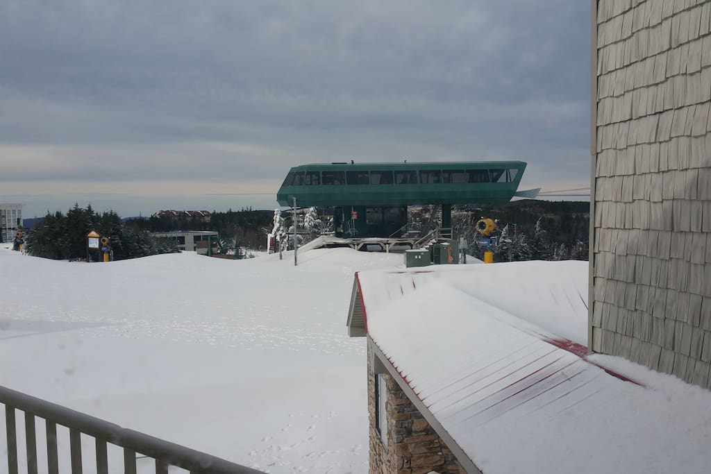 View from the balcony of the Ballhooter lift