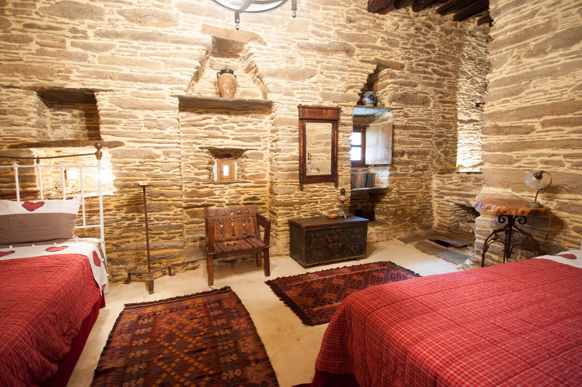 საძინებელი 4