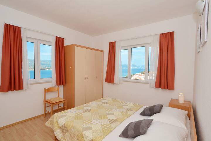 TROGIR Luxury Daisy 2 Deluxe mit Pool - Airbnb